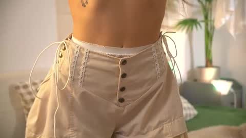 Cristy online show from 10/28/25, 02:31