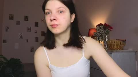 Evalena maybe just Eva online show from 04/29/26, 06:17