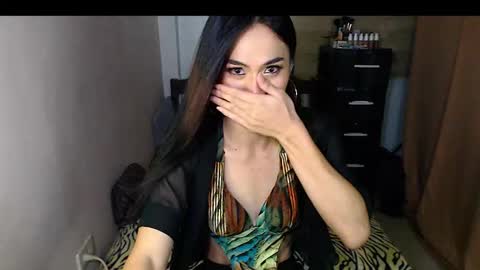 Nathalia online show from 10/22/25, 08:41