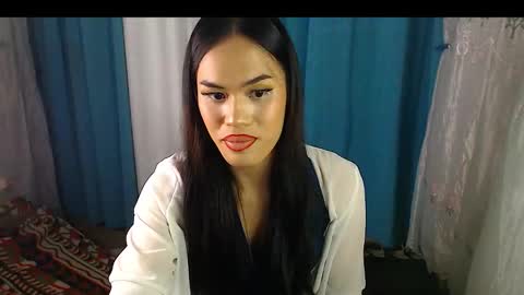 Nathalia online show from 11/20/25, 04:51