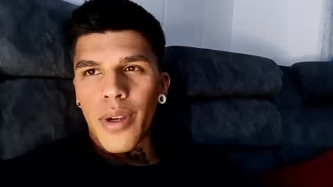Snapshot of baby_gio chatting on 02/23/25, 08:17 OF GxoXabs online show from 02/23/25, 08:17