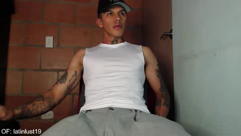 Snapshot of baby_gio chatting on 02/06/26, 01:03 OF GxoXabs online show from 02/06/26, 01:03