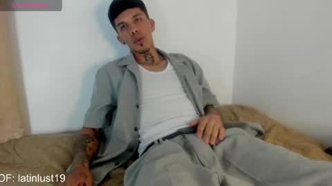 Snapshot of baby_gio chatting on 05/29/26, 08:18 OF GxoXabs online show from 05/29/26, 08:18