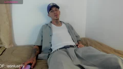 Snapshot of baby_gio chatting on 06/03/26, 04:01 OF GxoXabs online show from 06/03/26, 04:01