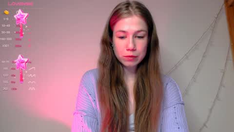 Snapshot of baby_girl_0001 chatting on 01/15/25, 01:12 Kira online show from 01/15/25, 01:12