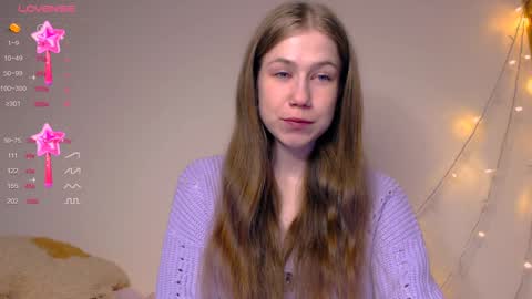 Snapshot of baby_girl_0001 chatting on 01/27/25, 11:43 Kira online show from 01/27/25, 11:43