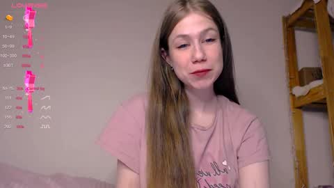 Snapshot of baby_girl_0001 chatting on 02/13/25, 11:47 Kira online show from 02/13/25, 11:47