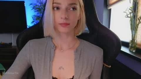 baby gopn1k online show from 06/12/26, 05:06
