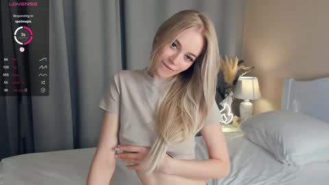 Emily online show from 12/19/24, 09:18