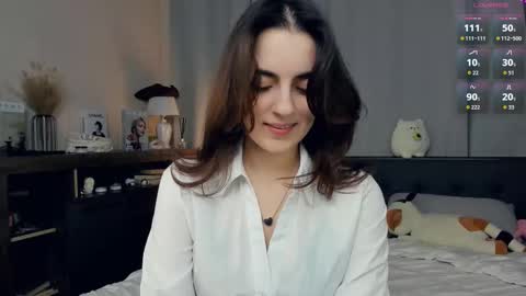 Emily online show from 09/21/25, 07:10