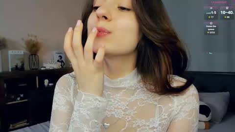 Emily online show from 09/30/25, 07:24