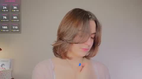Emily online show from 07/10/26, 07:23