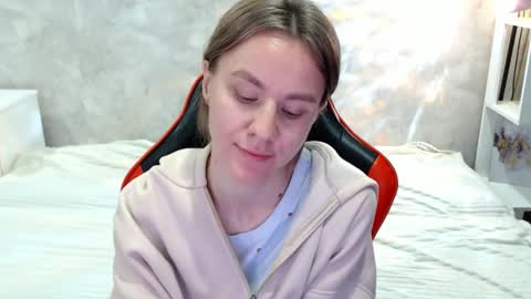 Snapshot of baby_kitte chatting on 10/01/25, 04:07 baby_kitte online show from 10/01/25, 04:07