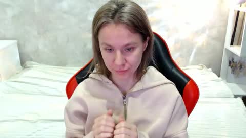 Snapshot of baby_kitte chatting on 10/02/25, 04:19 baby_kitte online show from 10/02/25, 04:19