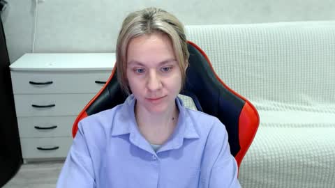 Snapshot of baby_kitte chatting on 10/28/25, 03:32 baby_kitte online show from 10/28/25, 03:32