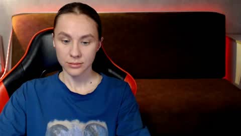 baby_kitte online show from 06/12/26, 09:19