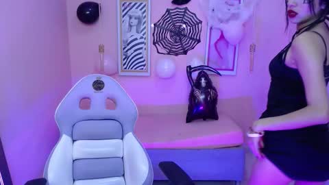 baby_kitty_x online show from 10/31/25, 01:01