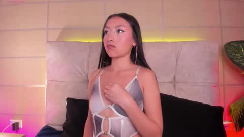 Moon online show from 09/27/25, 12:26