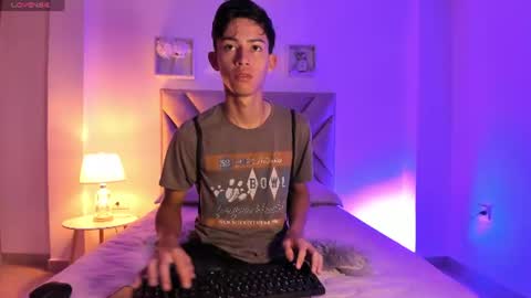 baby_noaht online show from 06/16/26, 12:30