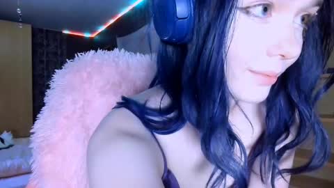 Snapshot of baby_onface chatting on 05/30/26, 06:27 Alice online show from 05/30/26, 06:27