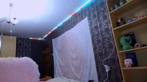 Snapshot of baby_onface chatting on 06/03/26, 08:03 Alice online show from 06/03/26, 08:03