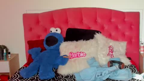 baby_punkk online show from 02/10/25, 09:04