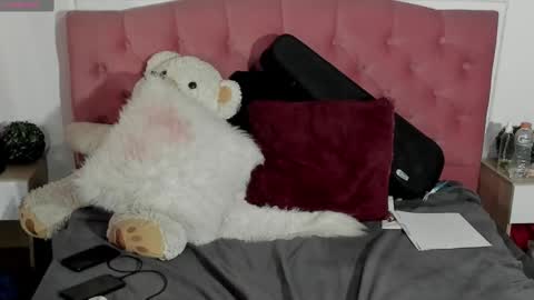 baby_punkk online show from 02/15/25, 05:30