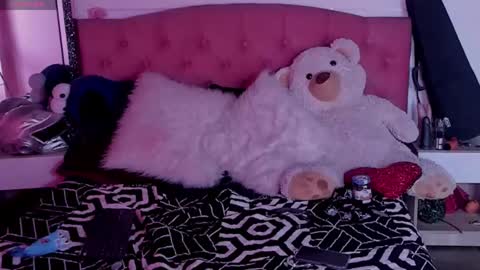 baby_punkk online show from 02/22/25, 06:41