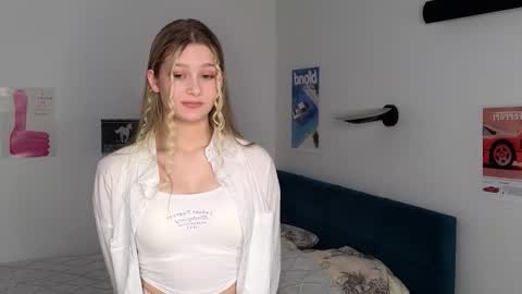 Ruth online show from 09/18/25, 08:22