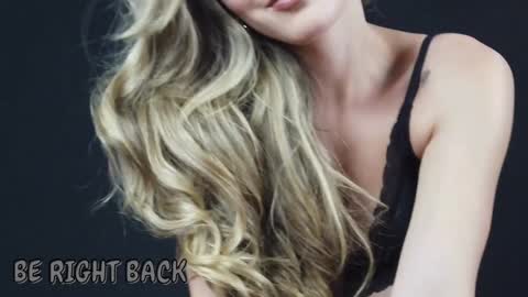 Snapshot of baby_sammyy chatting on 11/18/25, 07:40 Baby Sammyy online show from 11/18/25, 07:40