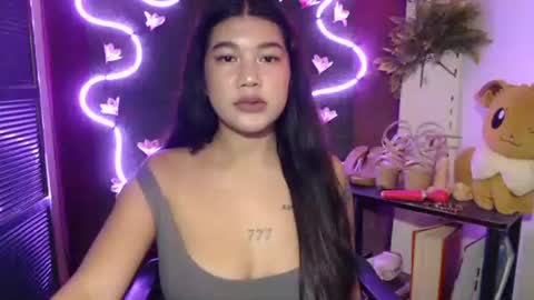 mae online show from 11/06/25, 02:12