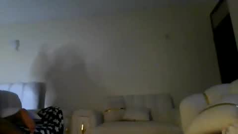 baby_smiler online show from 05/23/26, 08:13