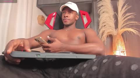 FOLLOW ME  online show from 02/04/26, 04:13