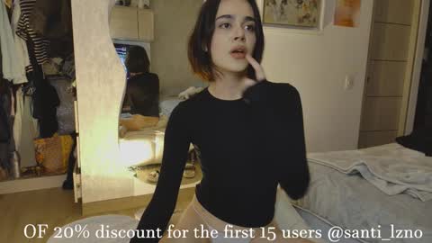 Snapshot of baby_sunshine_ chatting on 02/16/26, 02:07 santi online show from 02/16/26, 02:07