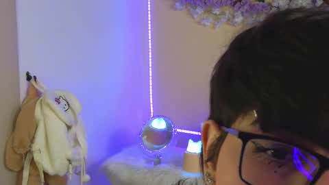  Dani  online show from 02/13/25, 01:40