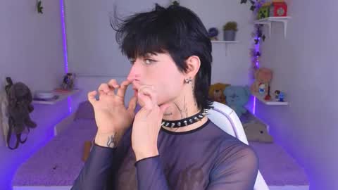 Snapshot of baby_xian chatting on 11/29/25, 06:38 Dani online show from 11/29/25, 06:38