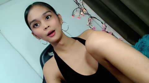 baby_zoexx online show from 02/25/26, 12:09