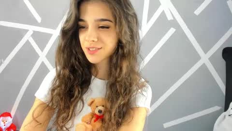 Aylin  online show from 12/04/24, 05:38