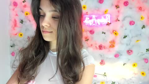 Aylin  online show from 01/21/25, 08:41
