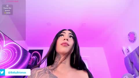 Snapshot of babybriexxx_ chatting on 02/23/25, 05:29 Brianna online show from 02/23/25, 05:29