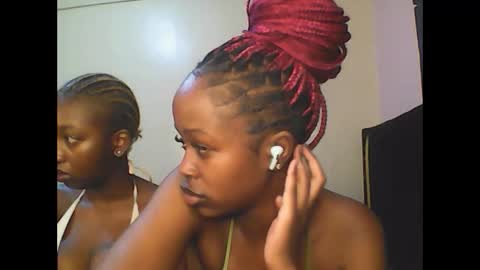 babybrown online show from 06/10/26, 04:12