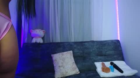 MARIA online show from 11/11/25, 01:49