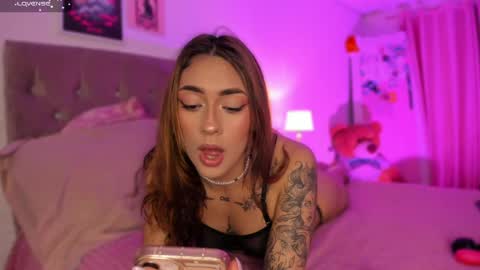 Mariana  online show from 04/30/26, 10:58