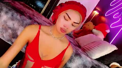 Snapshot of babycharol01 chatting on 05/31/26, 05:59 babycharol01 online show from 05/31/26, 05:59
