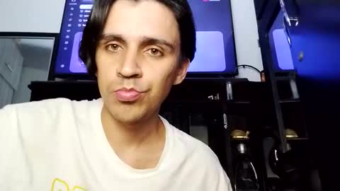 Snapshot of babydarkpink chatting on 11/09/25, 07:17 Dani online show from 11/09/25, 07:17