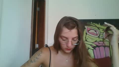 Snapshot of babydemon6 chatting on 02/10/25, 01:01 babydemon6 online show from 02/10/25, 01:01