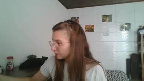 Snapshot of babydemon6 chatting on 11/30/25, 01:26 babydemon6 online show from 11/30/25, 01:26