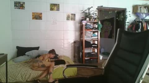 Snapshot of babydemon6 chatting on 12/14/25, 05:18 babydemon6 online show from 12/14/25, 05:18