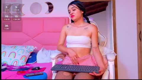 mia online show from 12/13/25, 07:53