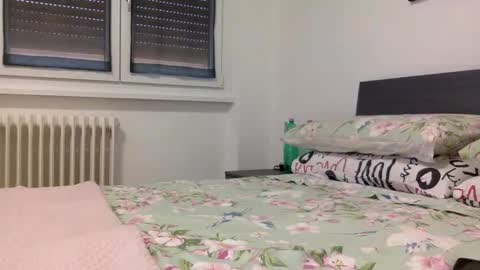 BabyElodie12 online show from 09/23/25, 11:13